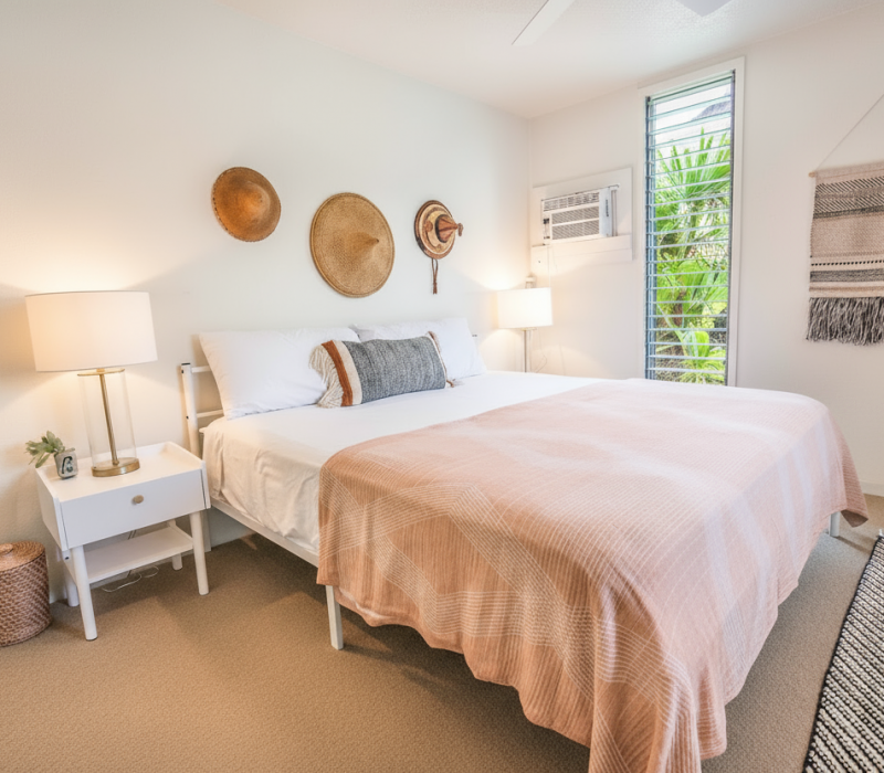 Chinaman’s Ocean Front Beach House 13 Bright bedroom with ocean view in Oahu Hawaii vacation rental